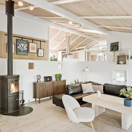 4 Bedroom In Saltum